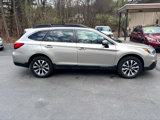 Used 2017 Subaru Outback 3.6R Limited image 2