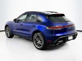 Certified 2024 Porsche Macan image 3