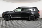 Used 2025 BMW X7 xDrive40i image 2