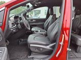 New 2026 Chrysler Pacifica Select image 4