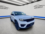 Used 2023 Jeep Grand Cherokee Limited w/ Black Appearance Package image 4