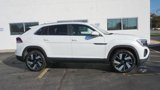 New 2025 Volkswagen Atlas Cross Sport SEL image 4
