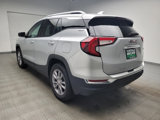 Used 2022 GMC Terrain SLT image 5