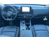 New 2025 Nissan Pathfinder SL w/ SL Premium Package image 2