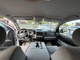 Used 2011 Toyota Tundra 4x4 Double Cab image 5