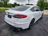 Used 2020 Ford Fusion SE image 5