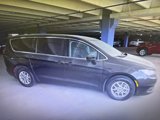 Used 2023 Chrysler Voyager LX image 3