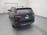 Used 2023 Chevrolet Equinox LT w/ Driver Convenience Package image 6