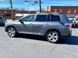 Used 2011 Toyota Highlander Limited w/ Tow Pkg image 3