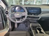 New 2025 Chevrolet Equinox LT image 2
