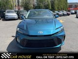 Used 2025 Toyota Camry SE image 4
