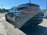 Used 2024 Chevrolet Traverse RS image 5