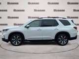 New 2025 Honda Pilot Touring image 2