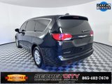 Used 2022 Chrysler Voyager LX image 5