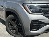 New 2025 Volkswagen Atlas Cross Sport SEL R-Line image 2