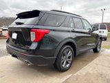 Used 2021 Ford Explorer XLT w/ Equipment Group 202A image 3