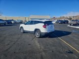 Used 2024 GMC Terrain SLT image 4