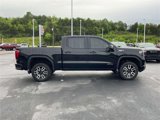 Used 2024 GMC Sierra 1500 AT4 image 2