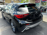 Used 2017 INFINITI QX30 Premium image 4