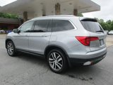 Used 2017 Honda Pilot Touring image 4