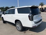 New 2026 Chevrolet Suburban LT w/ Comfort Package image 4