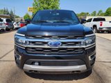 Used 2023 Ford Expedition Limited image 3
