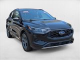 Used 2024 Ford Escape ST-Line image 3
