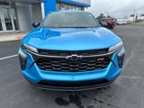 New 2025 Chevrolet Trax RS w/ Sunroof Package image 2