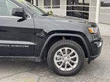 Used 2021 Jeep Grand Cherokee Laredo image 3
