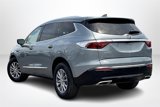 Used 2024 Buick Enclave Premium image 4