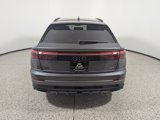 New 2025 Audi Q8 Prestige image 6
