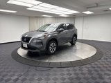 Used 2023 Nissan Rogue SV image 3