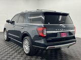 Used 2024 Ford Expedition Limited image 3