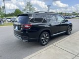 New 2025 Honda Pilot Touring image 4