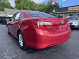 Used 2014 Toyota Camry LE image 4