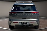 New 2025 Nissan Pathfinder Platinum image 4