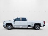 Used 2024 Chevrolet Silverado 3500 LT image 2