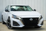 Used 2024 Nissan Altima 2.5 SR w/ SR Premium Package image 2