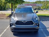 Used 2024 Toyota Highlander XLE image 5