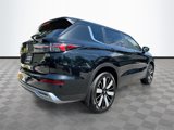 New 2025 Mitsubishi Outlander SE image 5
