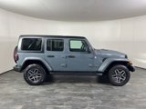 Used 2024 Jeep Wrangler Sahara image 5