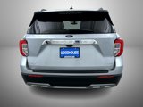 Used 2022 Ford Explorer XLT w/ Equipment Group 202A image 6