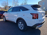 New 2025 Kia Sorento LX image 3
