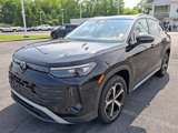 New 2025 Volkswagen Tiguan SE image 2