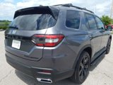 Used 2025 Honda Pilot Black Edition image 3