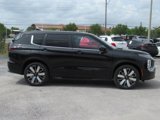 New 2025 Mitsubishi Outlander SE image 2
