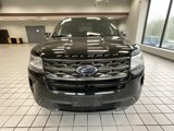 Used 2018 Ford Explorer XLT image 2