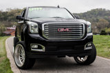 Used 2017 GMC Yukon SLT w/ Premium Edition image 2