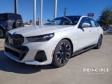 New 2025 BMW 550e xDrive w/ Premium Package image 3