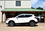 Used 2019 Nissan Rogue Sport SL image 2